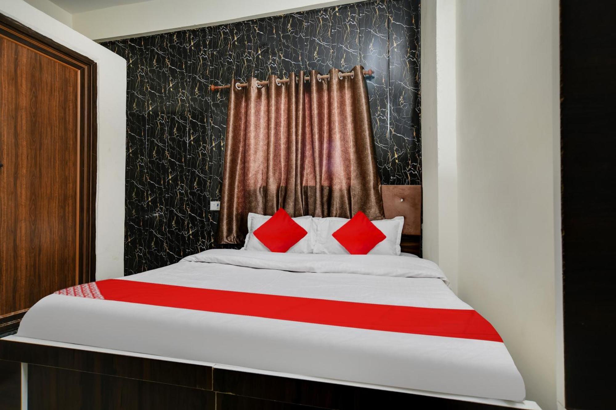 Hotel O Nitya Indore Bagian luar foto